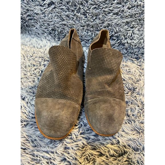 Jeffrey Campbell Ibiza Cap Toe Taupe Suede Loafers Barkley Shoes, Sz 7, MP $165 - Picture 10 of 10